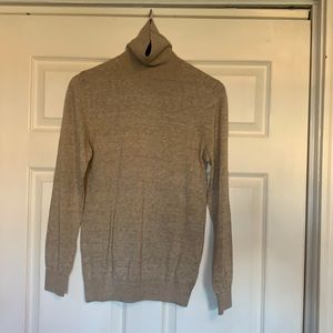 NEW H&M Fine-knit Turtleneck Sweater Size XS NWT